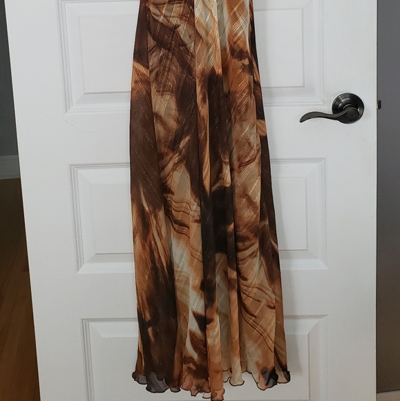 Diva Couture bias cut dress - Picture 2 of 6